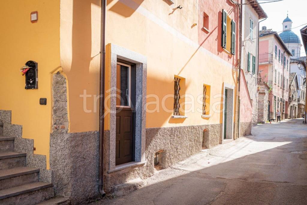 appartamento in vendita ad Ovada