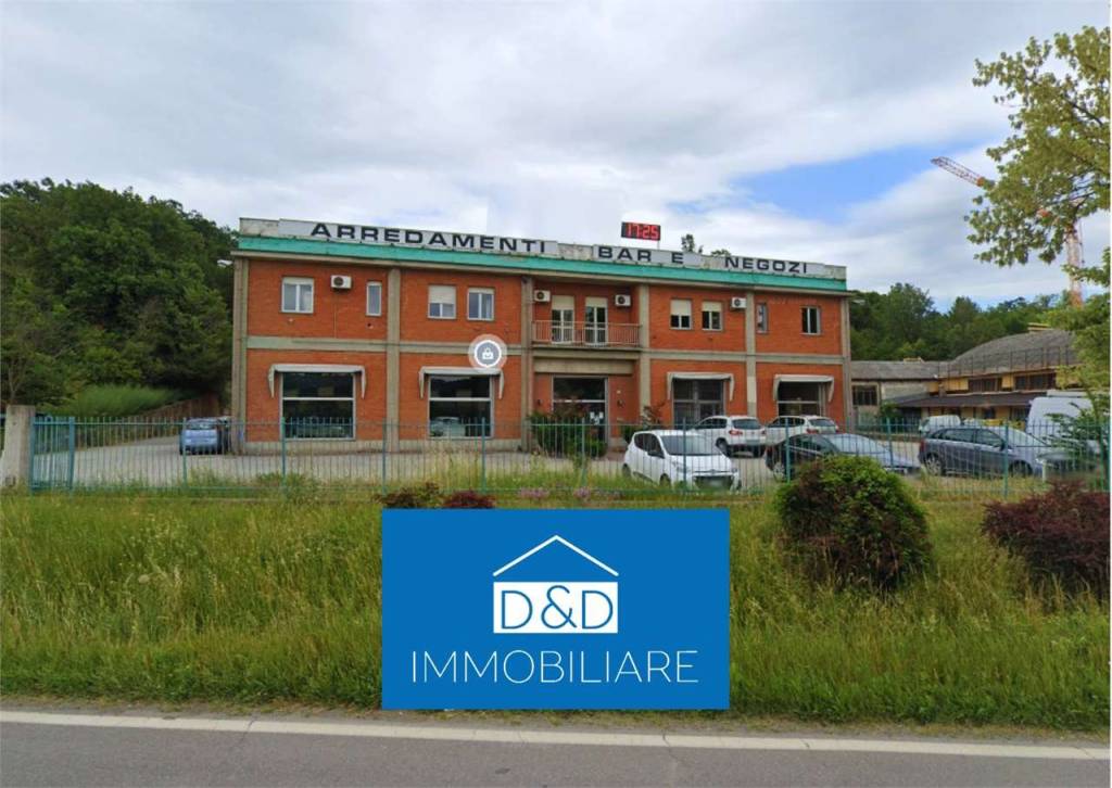 capannone in vendita ad Ovada