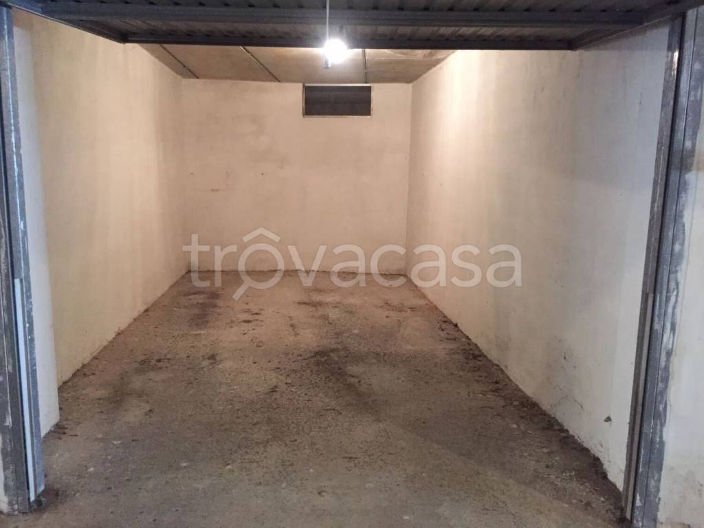 casa indipendente in vendita ad Ovada