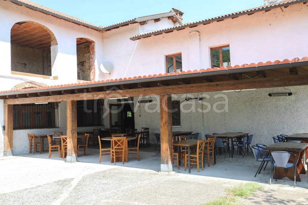 casa indipendente in vendita ad Ovada