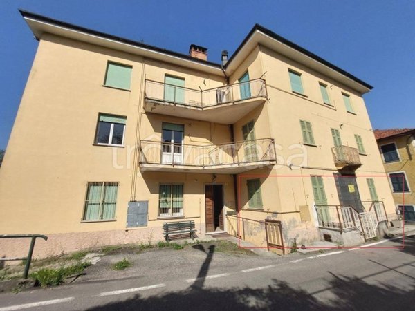 appartamento in vendita ad Ovada in zona Costa
