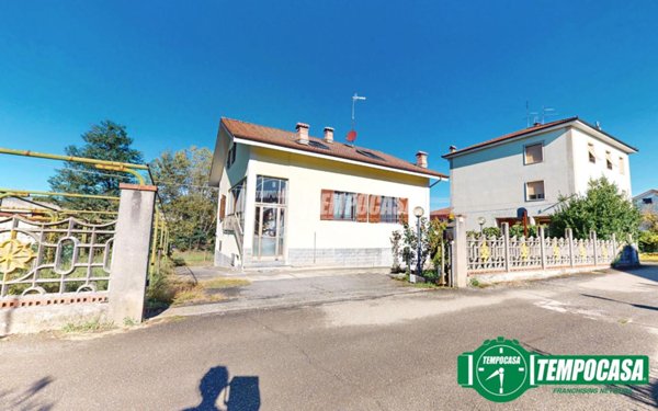 casa indipendente in vendita ad Ovada