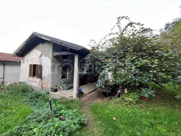 casa indipendente in vendita ad Ovada
