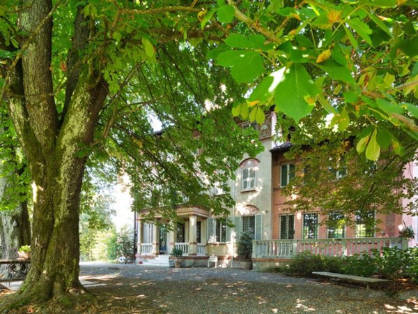 villa in vendita ad Ovada