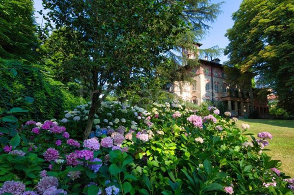 villa in vendita ad Ovada