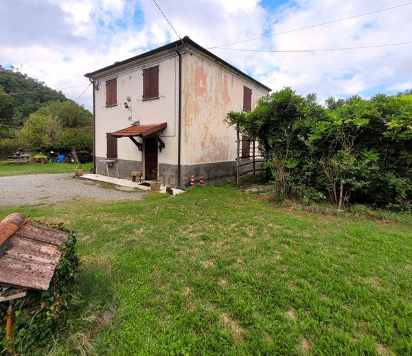 casa indipendente in vendita ad Ovada