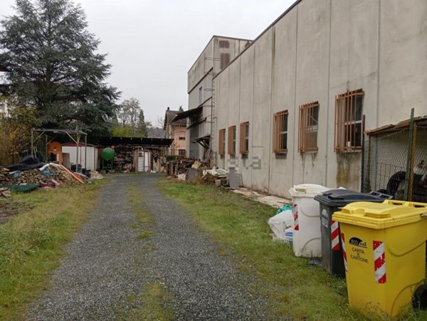 casa indipendente in vendita ad Ovada