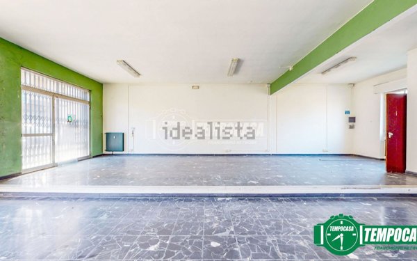 locale commerciale in vendita ad Ovada