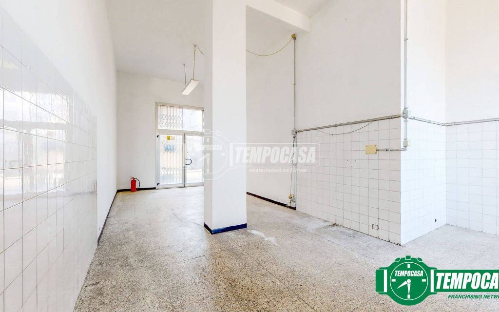 negozio in vendita ad Ovada