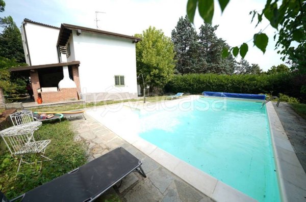 casa indipendente in vendita ad Ovada