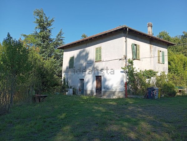 casa indipendente in vendita ad Ovada