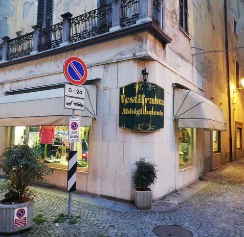 negozio in vendita ad Ovada