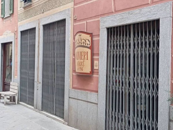 negozio in vendita ad Ovada