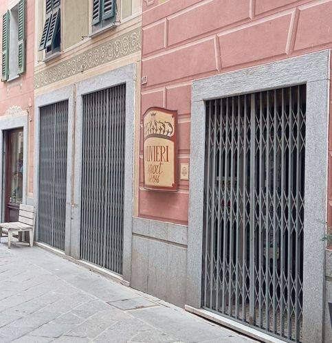 negozio in vendita ad Ovada