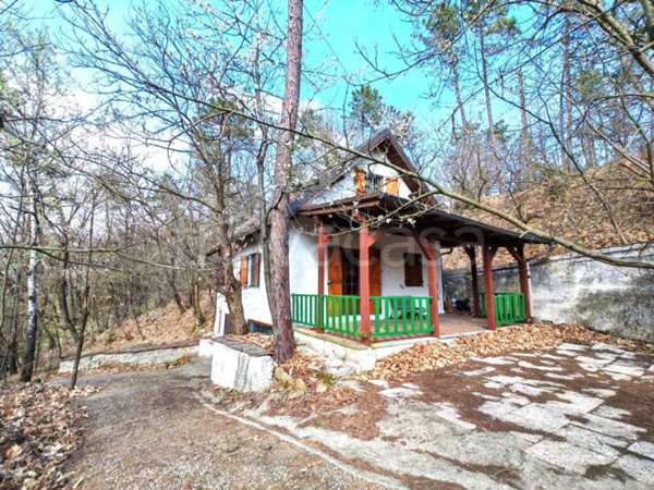 casa indipendente in vendita ad Ovada