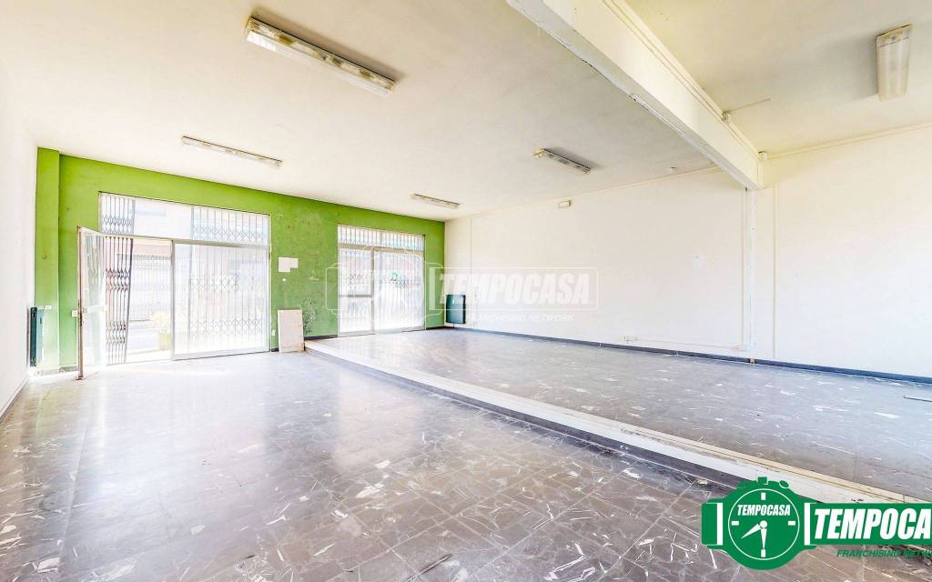 negozio in vendita ad Ovada