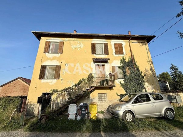 casa indipendente in vendita ad Ovada