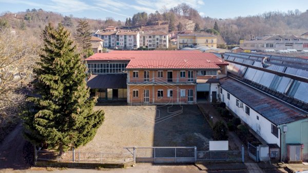 capannone in vendita ad Ovada