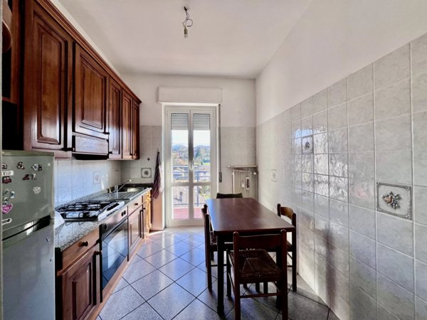 appartamento in vendita ad Ovada in zona Costa