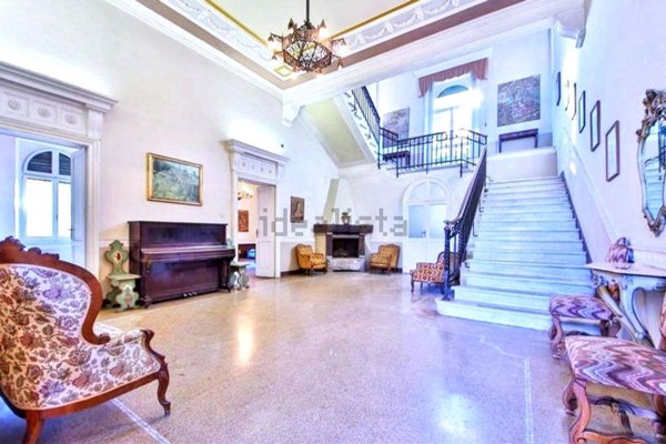villa in vendita ad Ovada