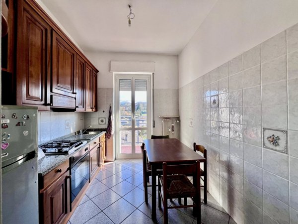 appartamento in vendita ad Ovada in zona Costa