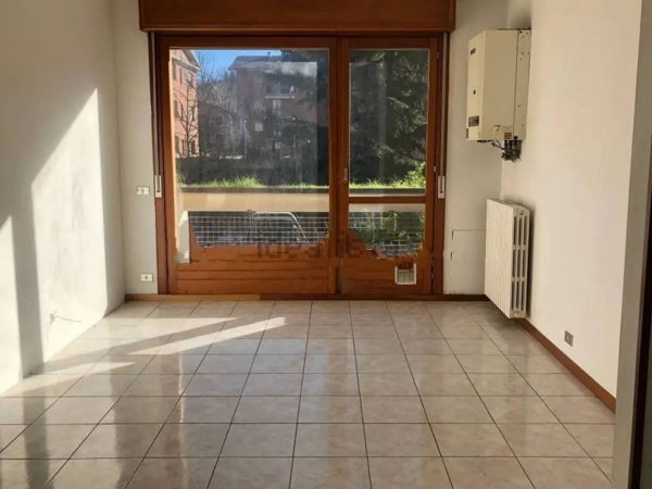 appartamento in vendita ad Ovada in zona Costa