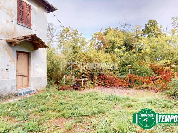 appartamento in vendita ad Ovada in zona Costa