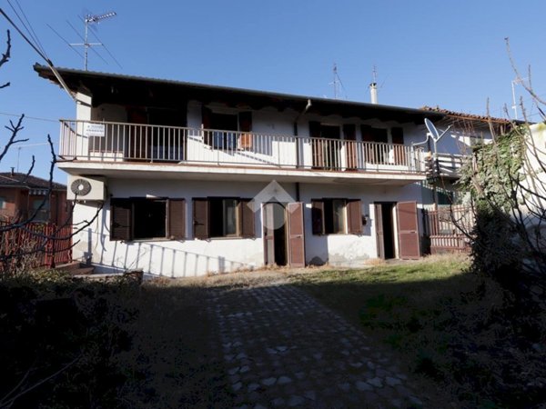 casa semindipendente in vendita ad Oviglio