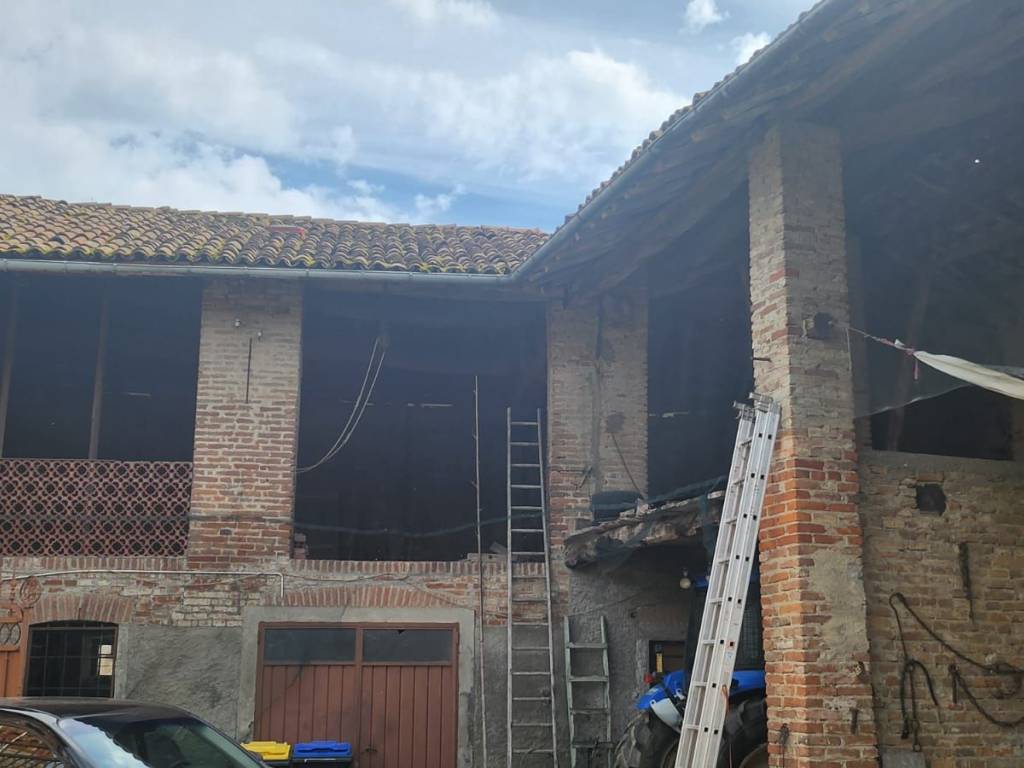 casa semindipendente in vendita ad Oviglio