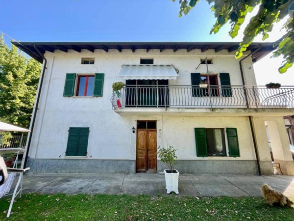 casa indipendente in vendita ad Oviglio