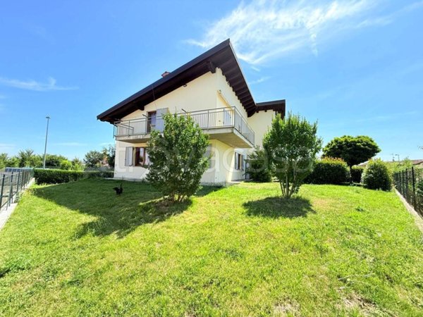 casa indipendente in vendita ad Oviglio