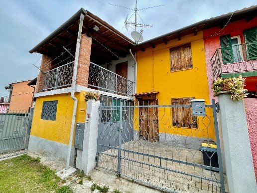 casa indipendente in vendita ad Oviglio