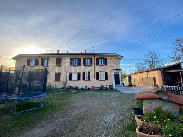 casa indipendente in vendita ad Oviglio