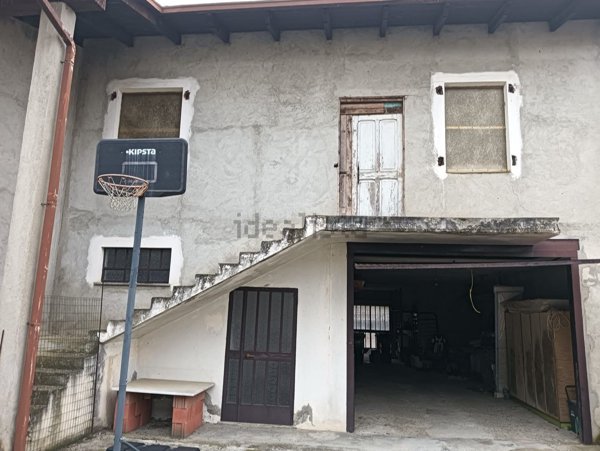 pentavano in vendita ad Oviglio