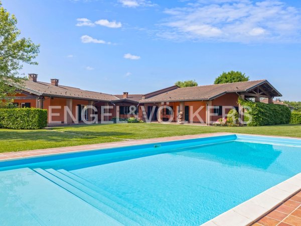 casa indipendente in vendita ad Oviglio