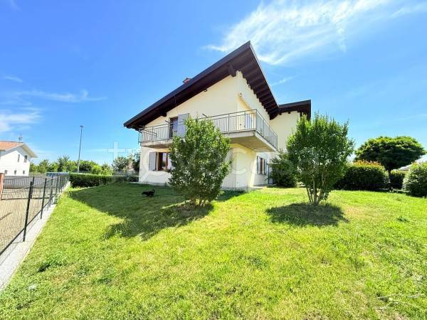 casa indipendente in vendita ad Oviglio
