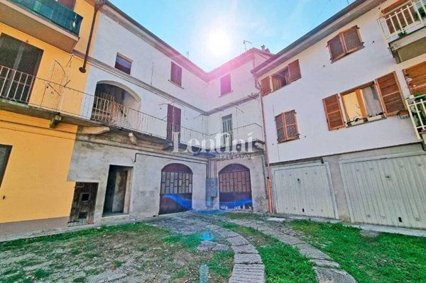 casa semindipendente in vendita ad Ozzano Monferrato