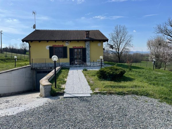 casa indipendente in vendita ad Ozzano Monferrato