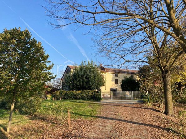 azienda agricola in vendita ad Ozzano Monferrato