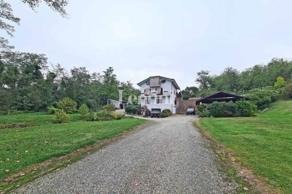 casa indipendente in vendita ad Ozzano Monferrato