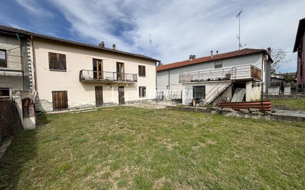 casa indipendente in vendita ad Ozzano Monferrato