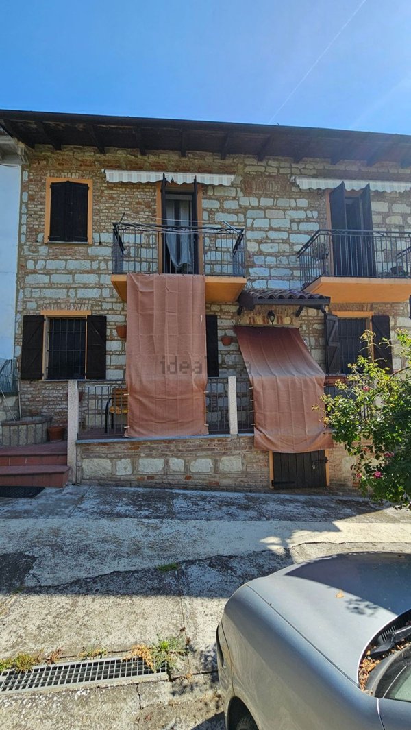 casa indipendente in vendita ad Ozzano Monferrato