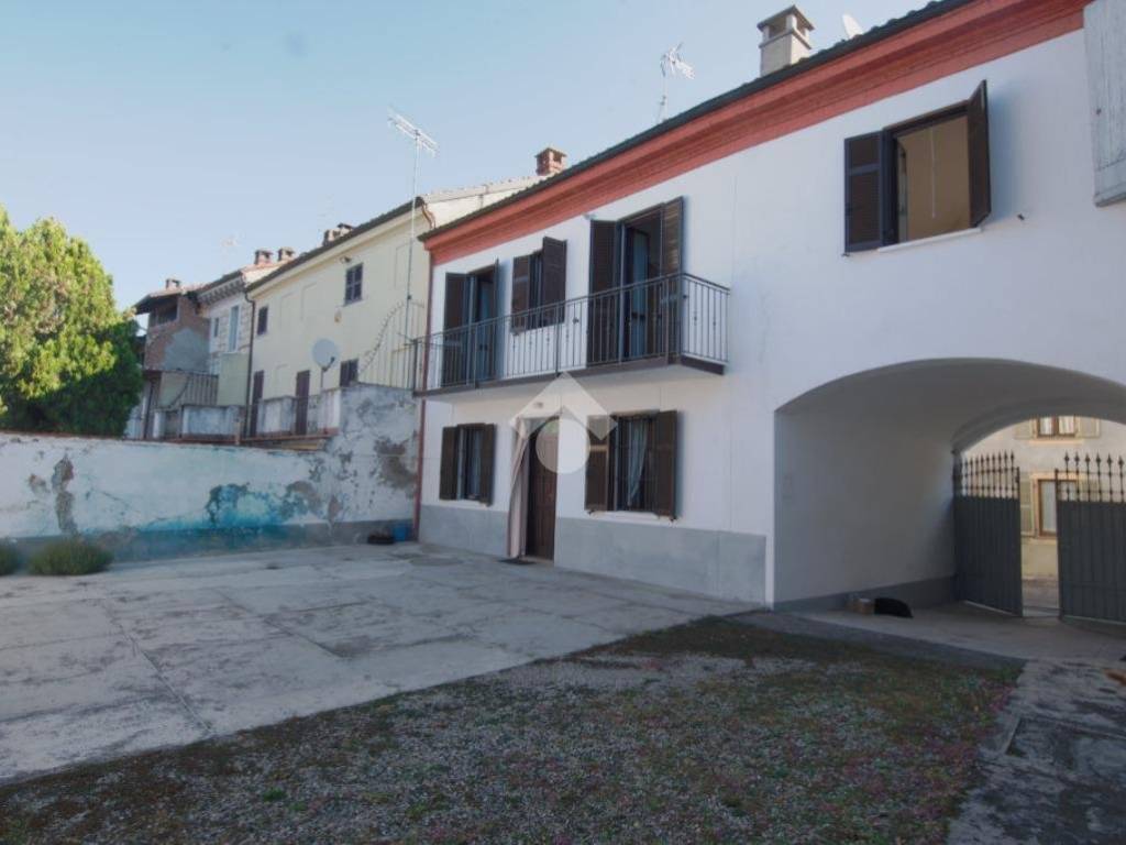 casa indipendente in vendita ad Ozzano Monferrato