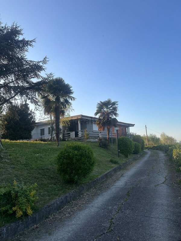 casa indipendente in vendita ad Ozzano Monferrato