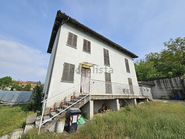 casa indipendente in vendita ad Ozzano Monferrato