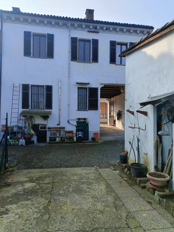 casa indipendente in vendita ad Ozzano Monferrato