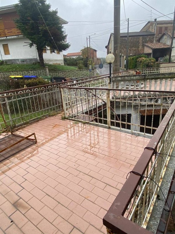 casa semindipendente in vendita a Paderna