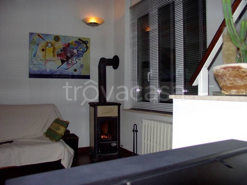 casa indipendente in vendita a Paderna