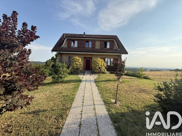 casa indipendente in vendita a Paderna