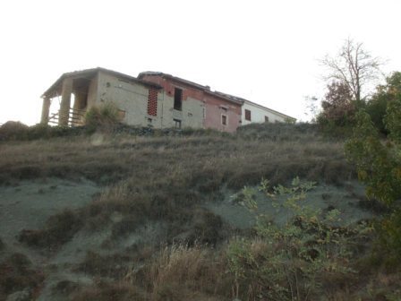 casa indipendente in vendita a Pareto